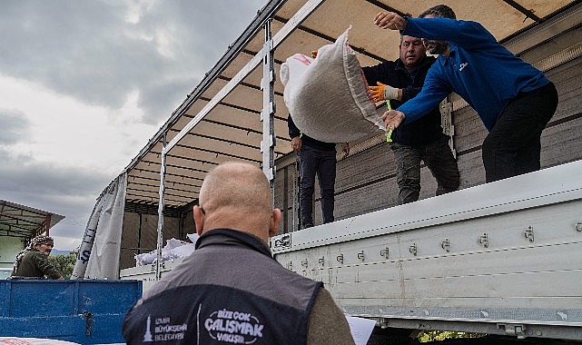 Meraları yanan çiftçiye kış öncesi destek