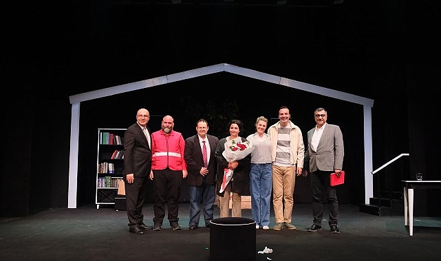 Şehrin Tiyatrosu “Yenilmez” oyunuyla 11. Adana Şehir Tiyatroları Festivali’ne konuk oldu